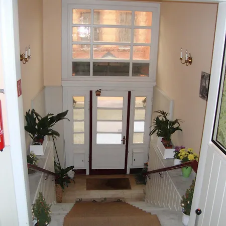 מלון Haus Am Pfaffenteich 3*